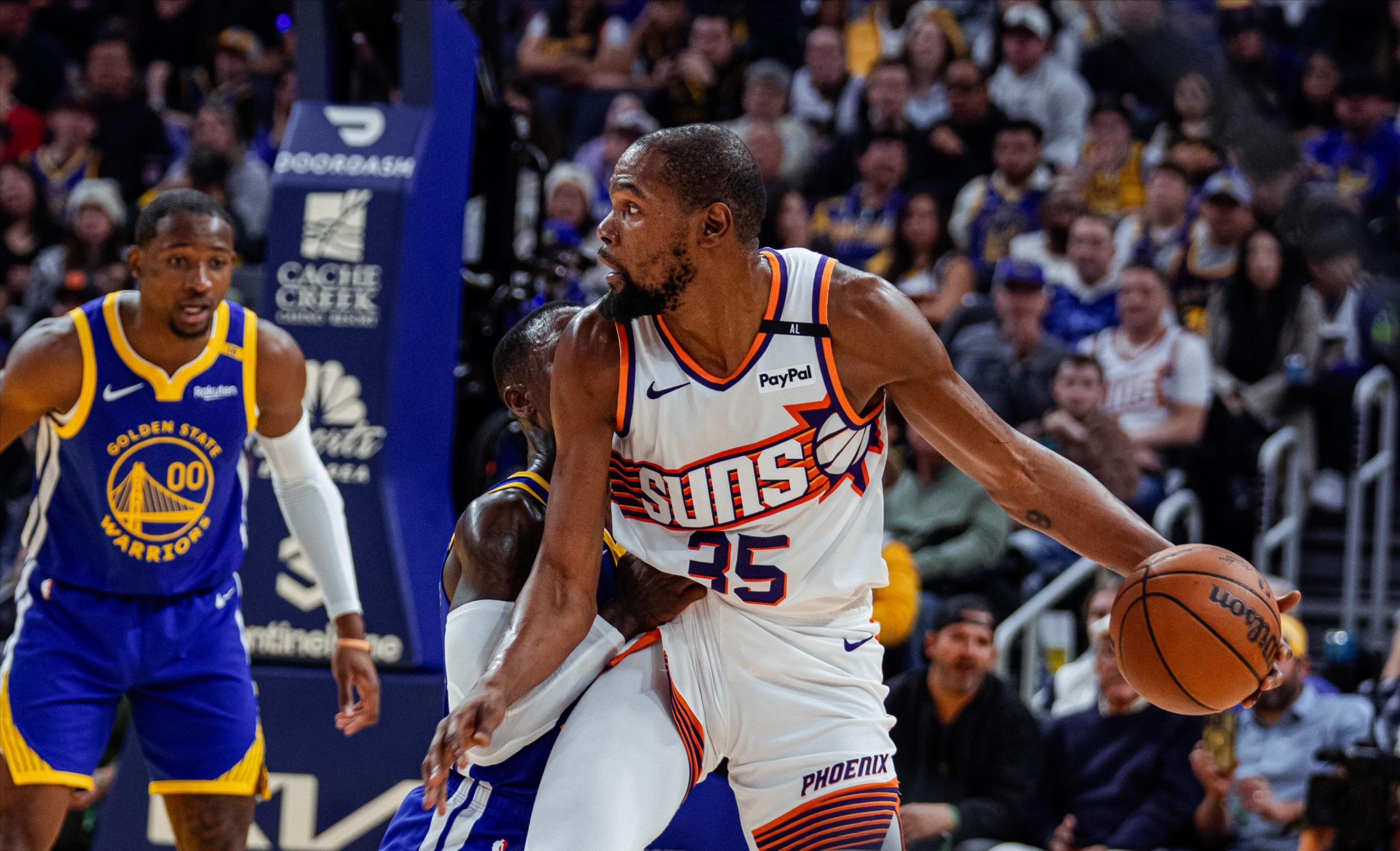 Jiuyou Sports-离谱！勇士惨败给无名小将风云突变曼城关键时刻刷新队史纪录，费城76人关键时刻防线松动