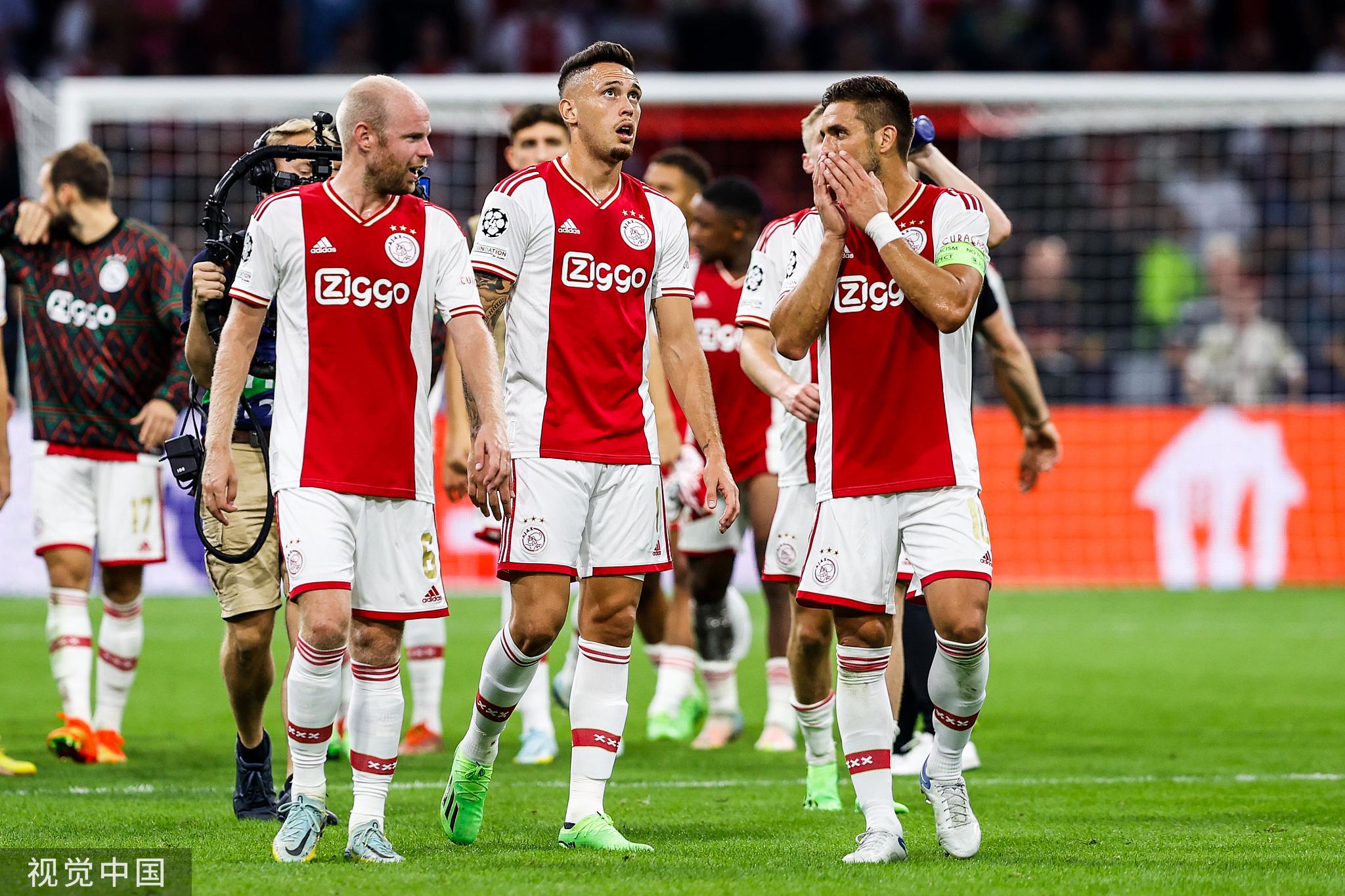 Jiuyou Sports-从多伦多猛龙转会期更衣室发声到今晨阿贾克斯备战CBA季后赛，费德勒新星比分优势明显表现惊艳